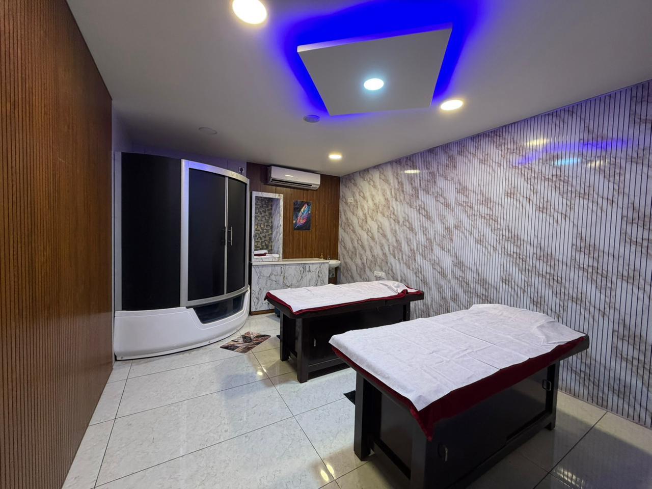 Relaxation area with bespoke seating